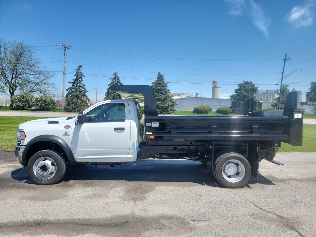 New 2024 Ram 5500 Chassis Cab 5500 TRADESMAN CHASSIS REGULAR CAB 4X4 84' CA Pickup