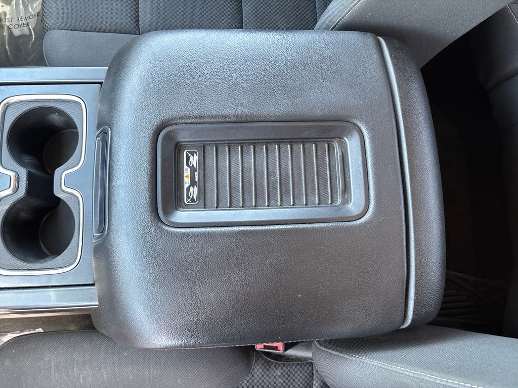 2018 Chevrolet Silverado 2500HD LT - Photo 24