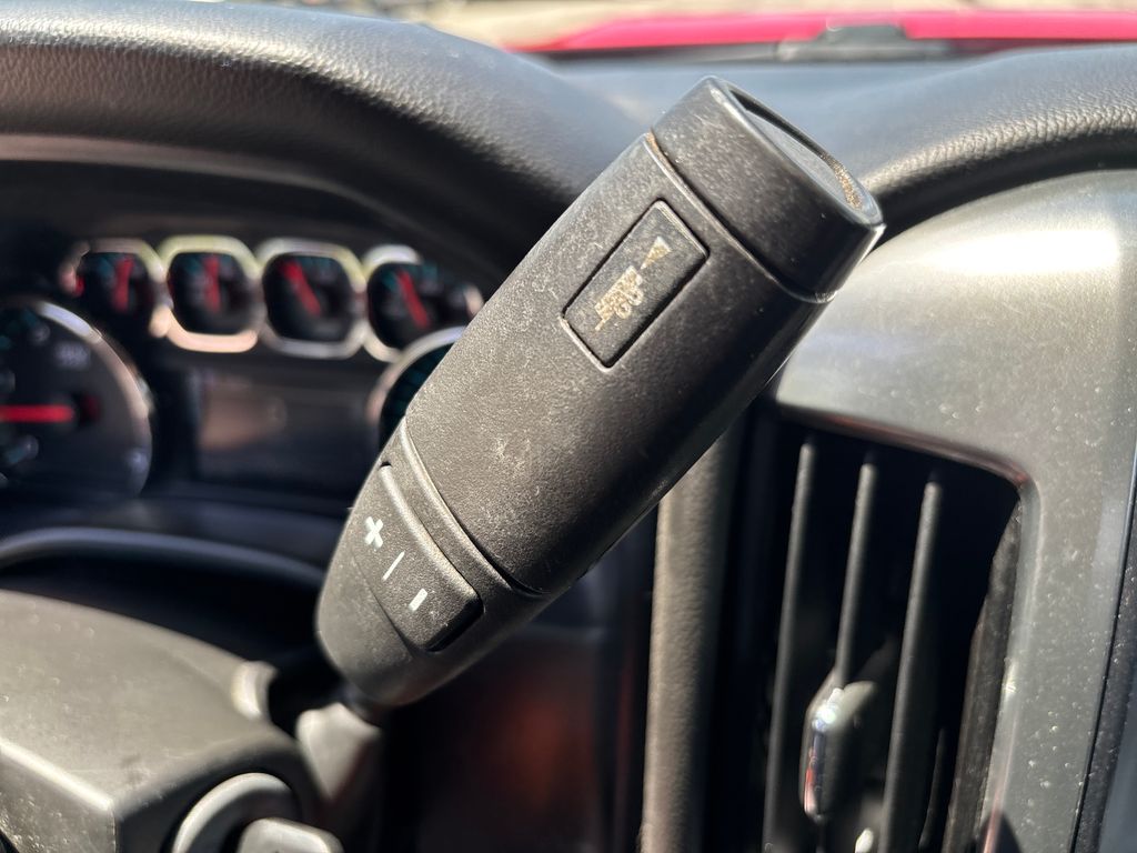 2018 Chevrolet Silverado 2500HD LT - Photo 22