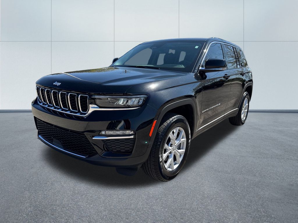 2023 Jeep Grand Cherokee Limited photo 2