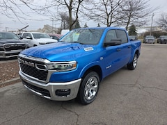 2026 Ram 1500 BIG HORN CREW CAB 4X4 5'7 BOX Pickup