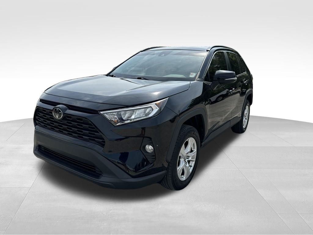 Certified 2019 Toyota RAV4 XLE with VIN 2T3W1RFVXKW017319 for sale in Maumee, OH