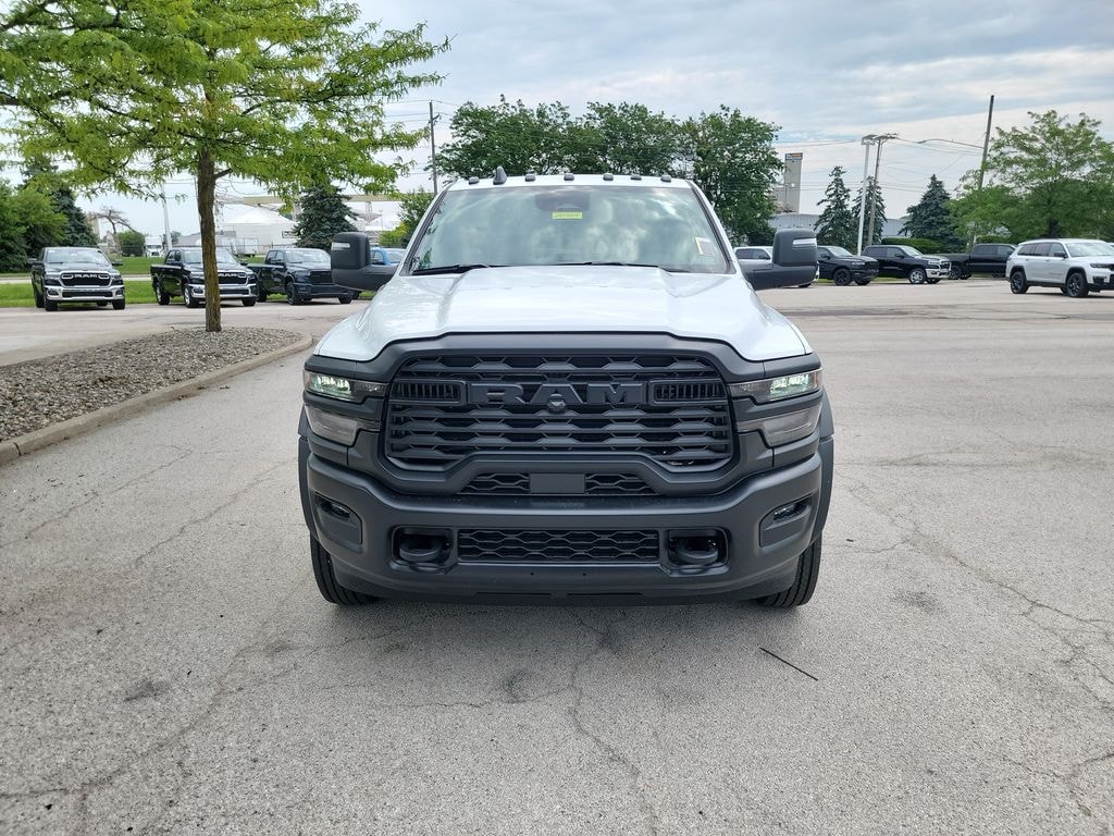New 2025 Ram 5500 Chassis Cab 5500 TRADESMAN CHASSIS REGULAR CAB 4X4 84' CA Pickup