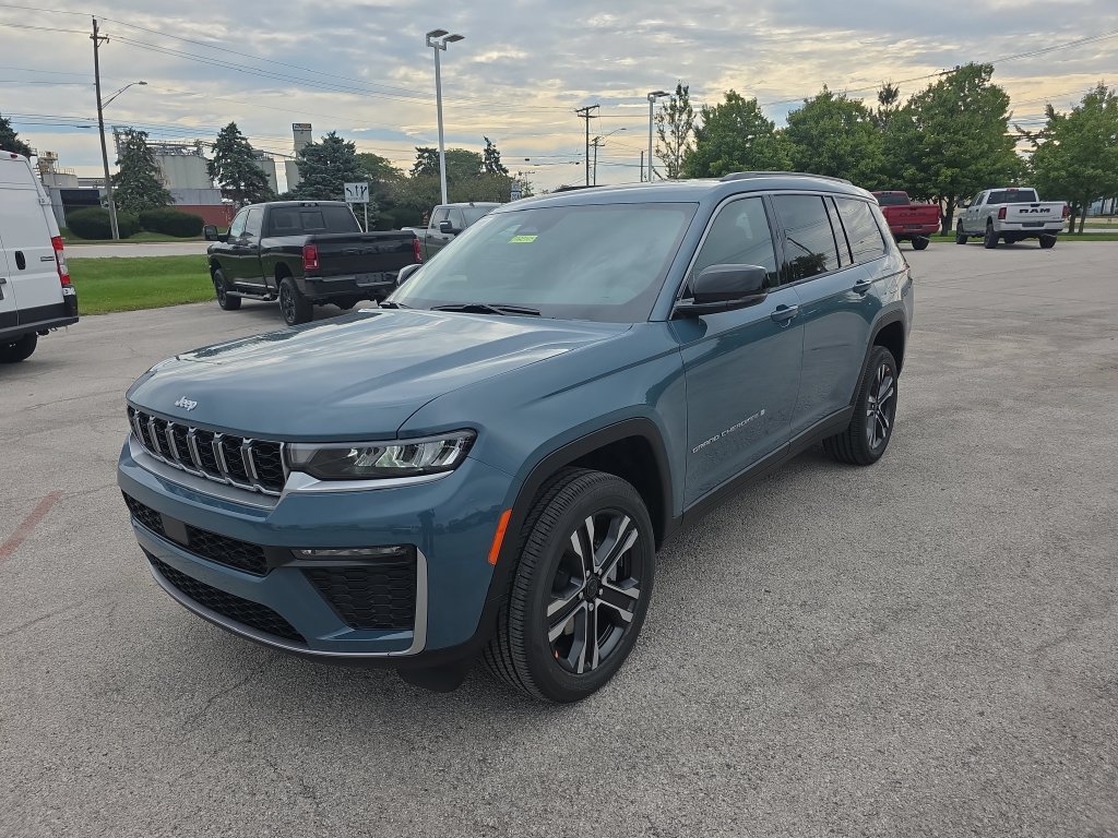2027 Jeep Grand Cherokee L