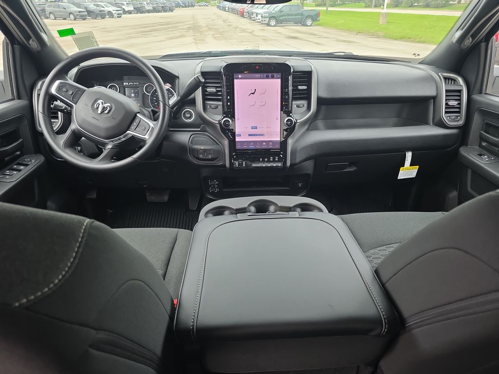 2026 RAM 3500 Tradesman - Photo 7