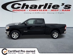 2022 Ram 1500 Big Horn/Lone Star Truck Quad Cab