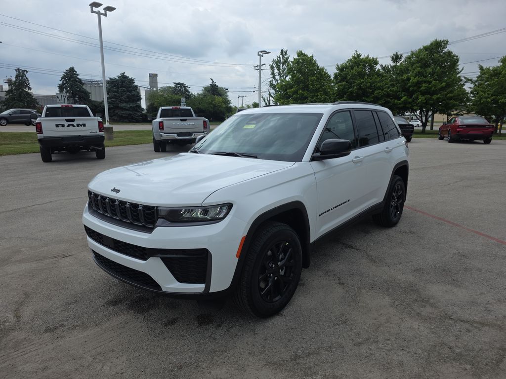 2026 Jeep Grand Cherokee Sport Utility 