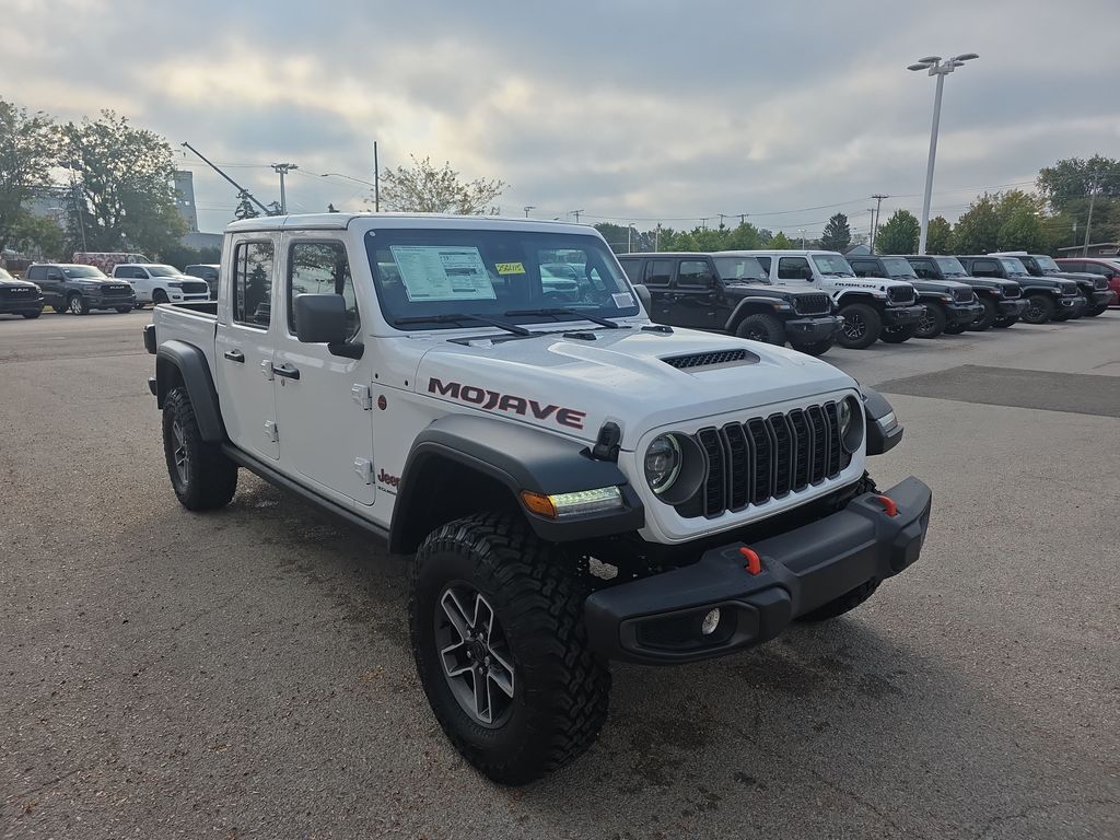 2025 Jeep Gladiator Mojave photo 3