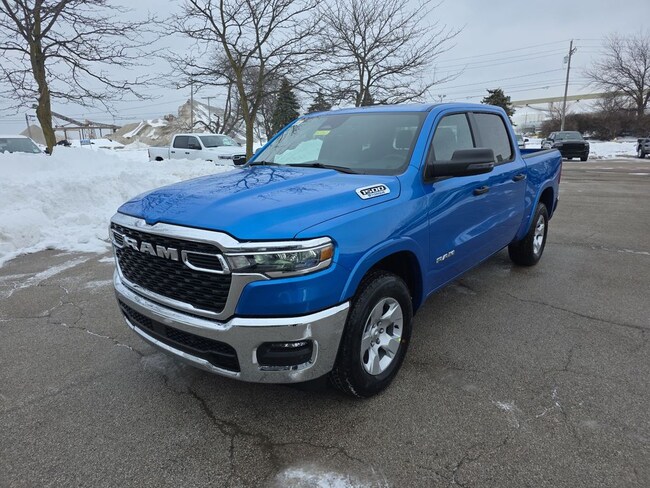 2026 Ram 1500 BIG HORN CREW CAB 4X4 5'7 BOX Pickup