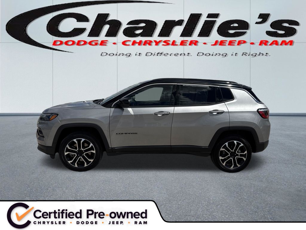 2023 Jeep Compass Limited 4X4's photo