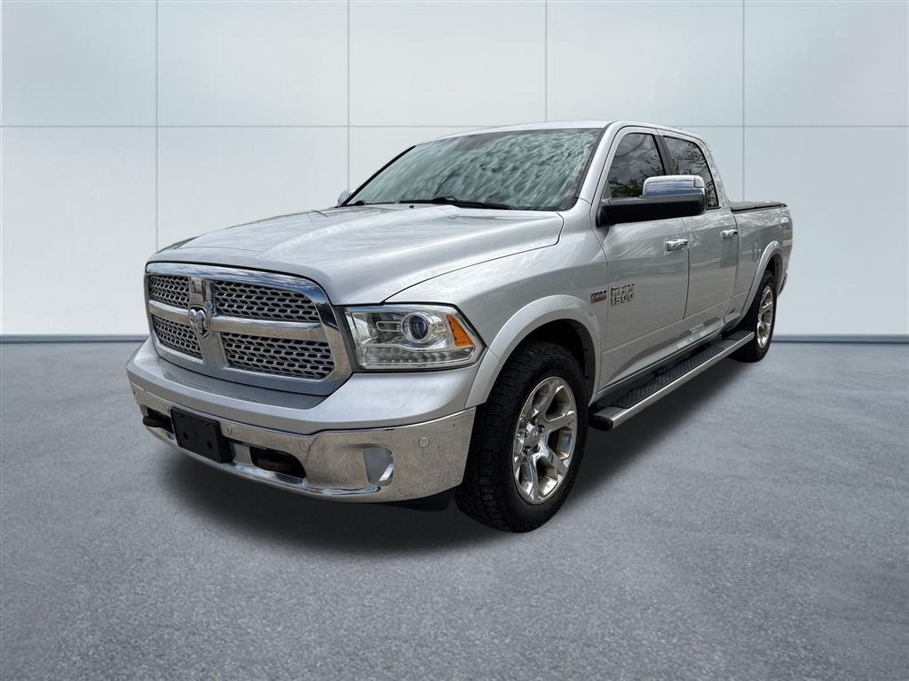 2016 Ram 1500 Laramie photo 2