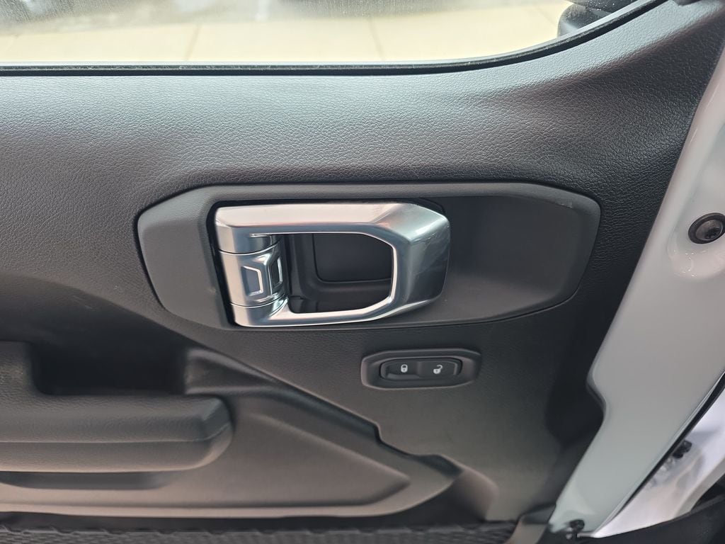 2026 Jeep Wrangler 4-Door Sport - Photo 11