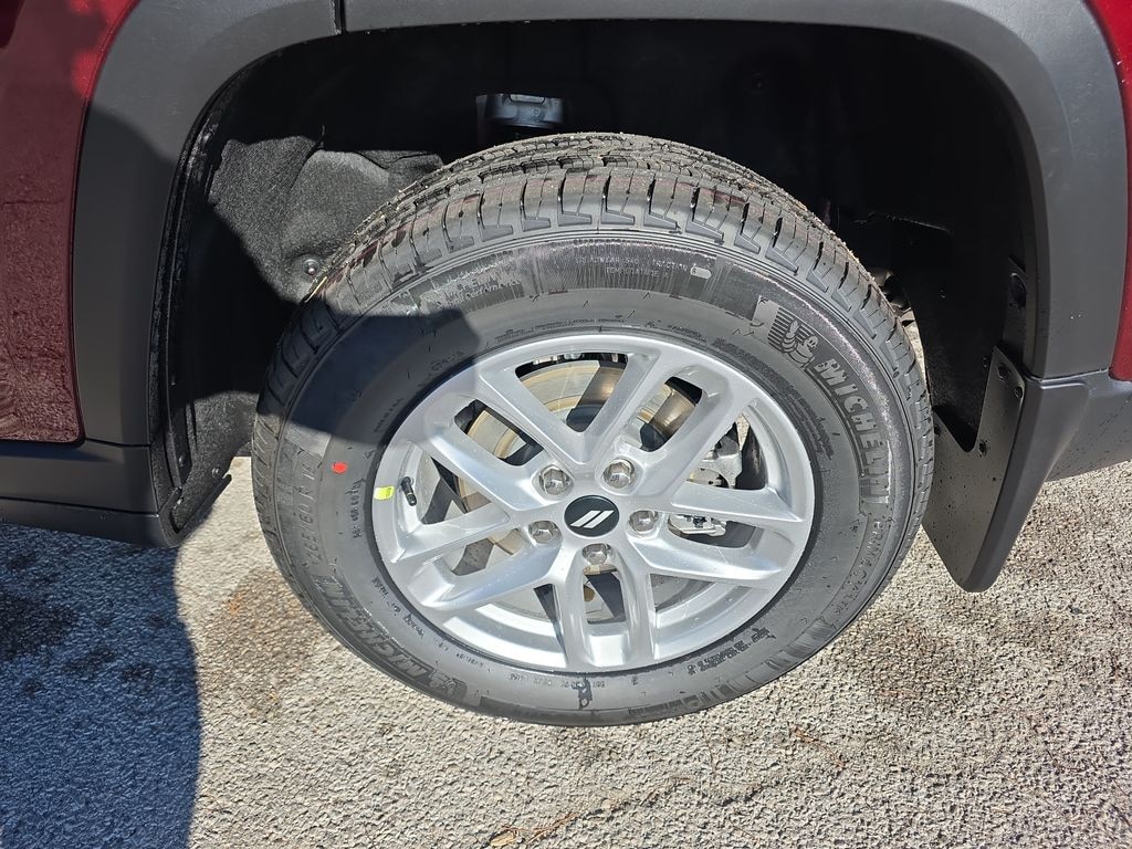 New 2025 Jeep Grand Cherokee LAREDO X 4X4 Sport Utility