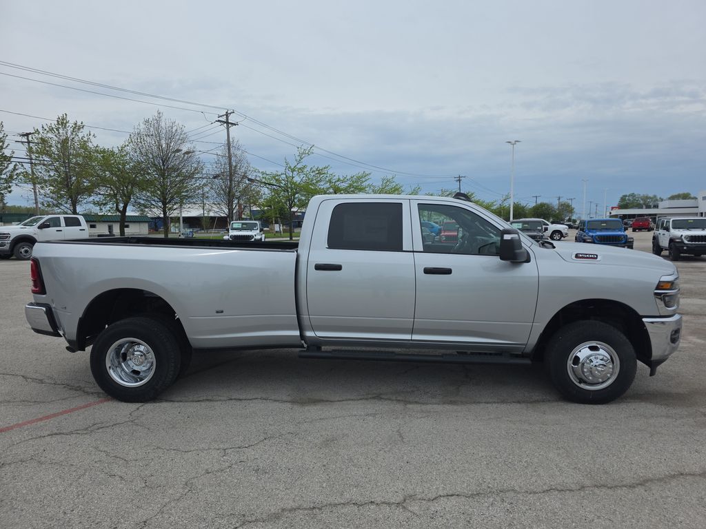 2026 RAM 3500 Tradesman - Photo 6