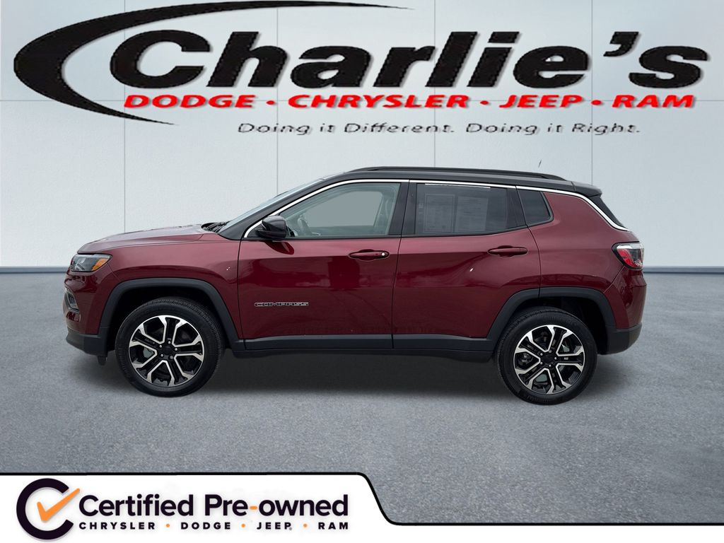 2022 Jeep Compass Limited's photo