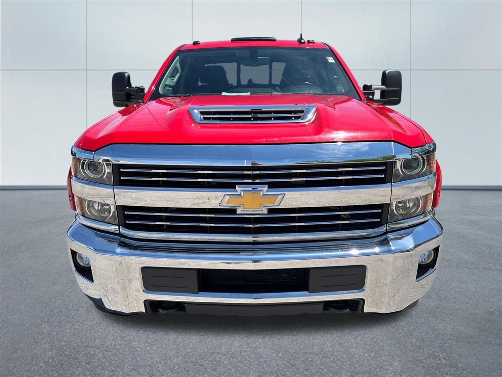 2018 Chevrolet Silverado 2500HD LT - Photo 8