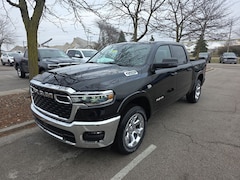 2026 Ram 1500 BIG HORN CREW CAB 4X4 5'7 BOX Pickup