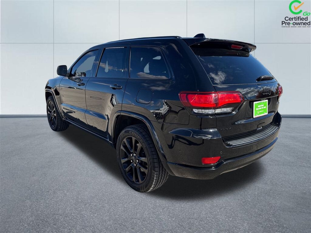 Used 2018 Jeep Grand Cherokee Laredo 4x4 SUV