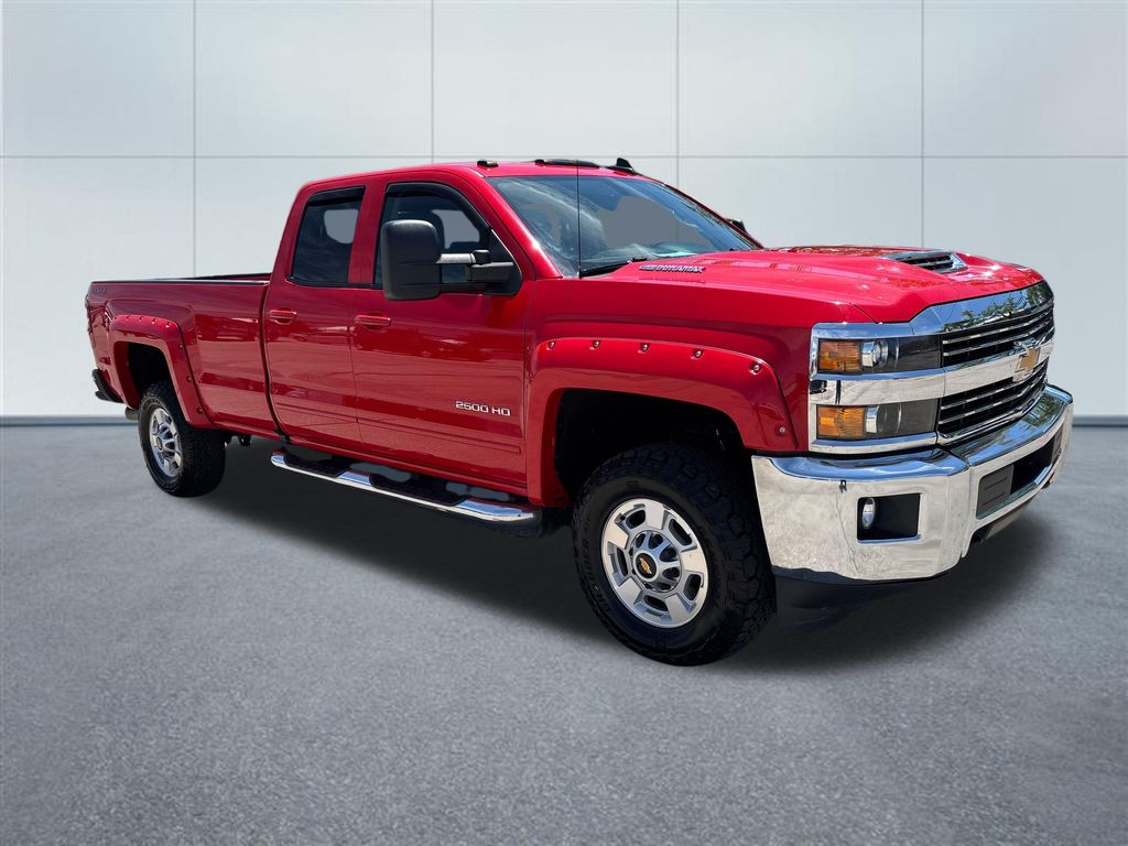 2018 Chevrolet Silverado 2500HD LT - Photo 7