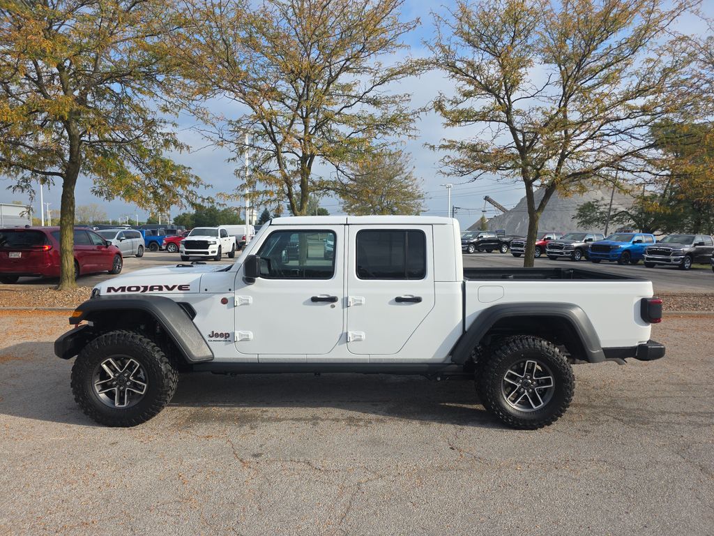2025 Jeep Gladiator Mojave photo 4