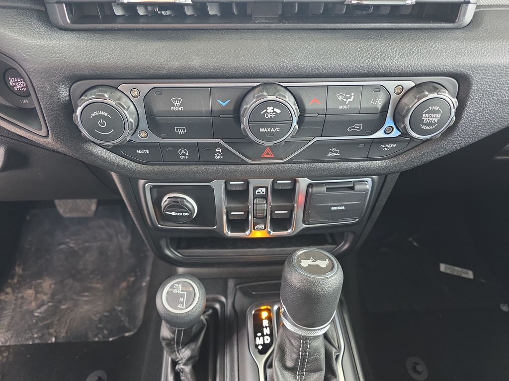 2026 Jeep Wrangler 4-Door Sport - Photo 8