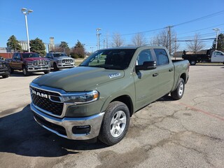 2026 Ram 1500 BIG HORN CREW CAB 4X4 5'7 BOX Pickup