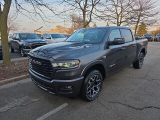 2026 Ram 1500 LARAMIE CREW CAB 4X4 5'7 BOX Pickup