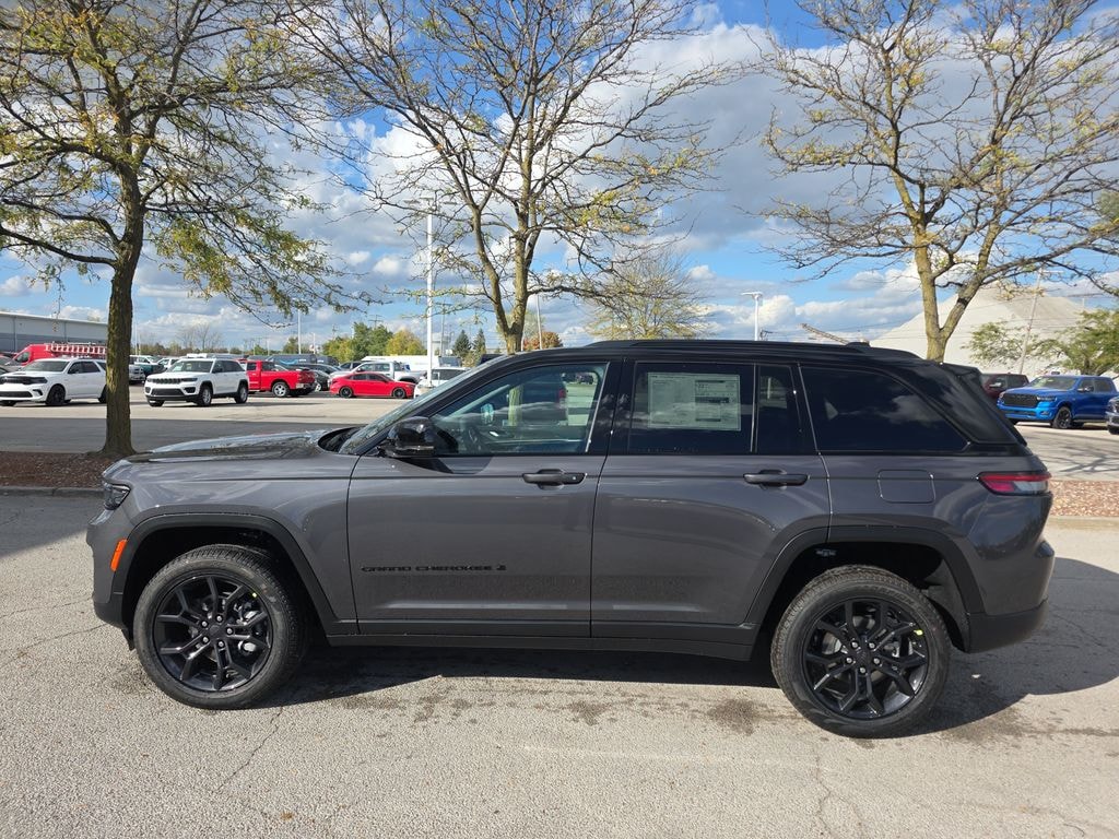 New 2025 Jeep Grand Cherokee LIMITED 4X4 Sport Utility