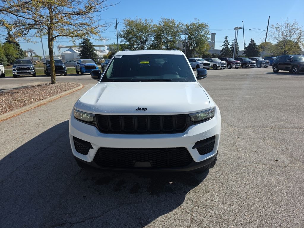 New 2025 Jeep Grand Cherokee ALTITUDE X 4X4 Sport Utility