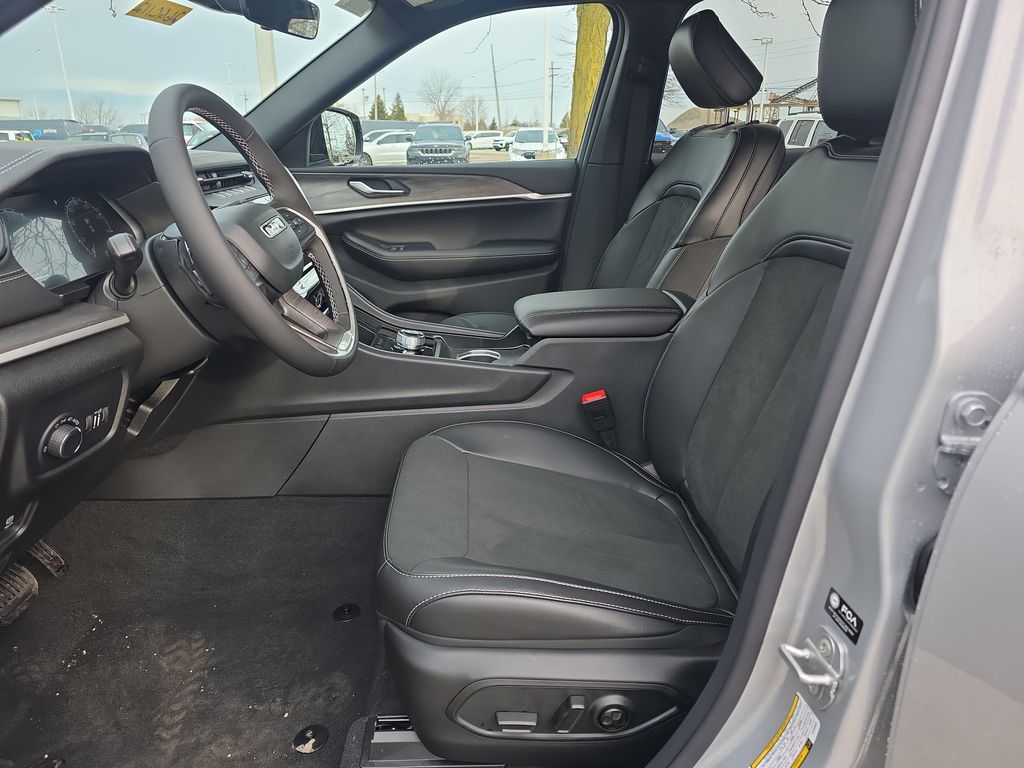 2026 Jeep Grand Cherokee Laredo - Photo 8