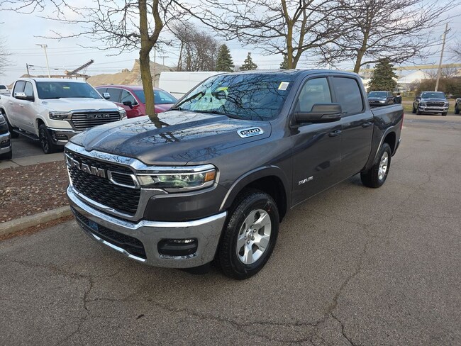 2026 Ram 1500 BIG HORN CREW CAB 4X4 5'7 BOX Pickup