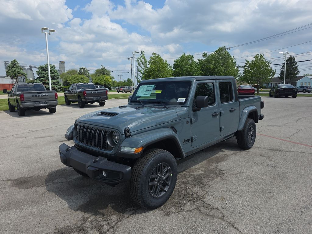 2026 Jeep Gladiator Sport S Auto's photo