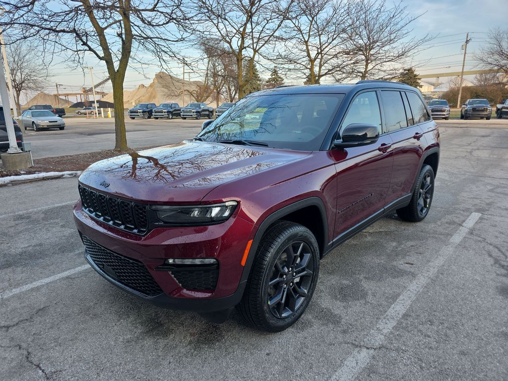 2025 Jeep Grand Cherokee Limited's photo
