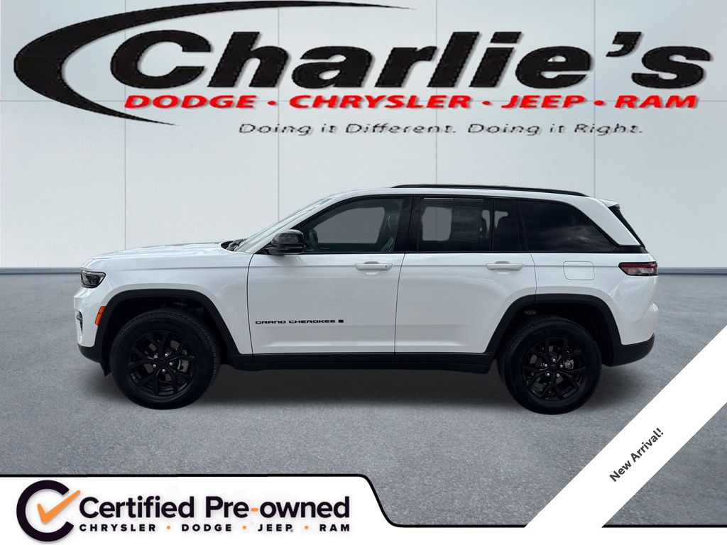 2025 Jeep Grand Cherokee SUV 