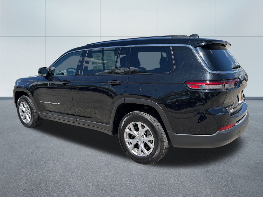 2022 Jeep Grand Cherokee Limited photo 3