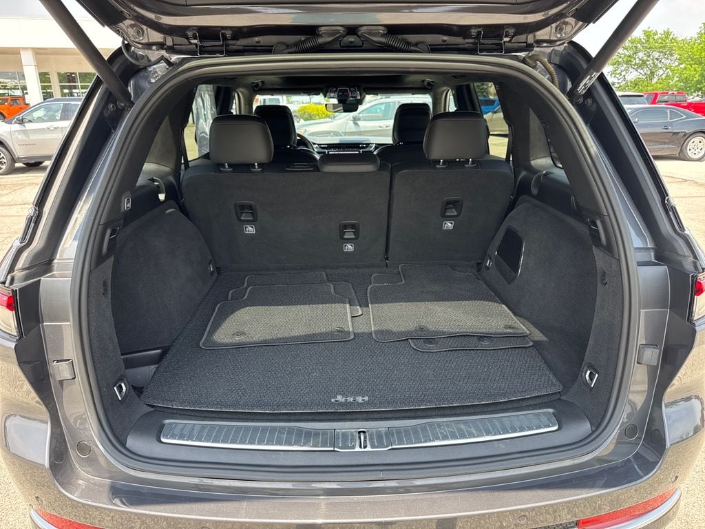 2022 Jeep Grand Cherokee Summit Reserve - Photo 49