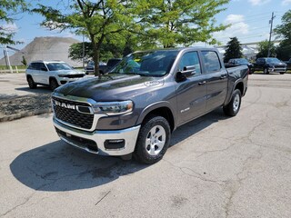 2025 Ram 1500 BIG HORN CREW CAB 4X4 5'7 BOX Pickup
