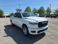 2026 Ram 1500 BIG HORN CREW CAB 4X4 5'7 BOX Pickup