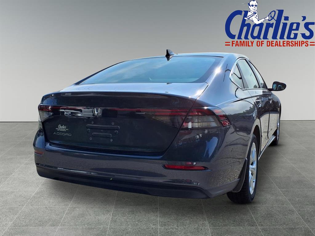 2023 Honda Accord LX photo 2