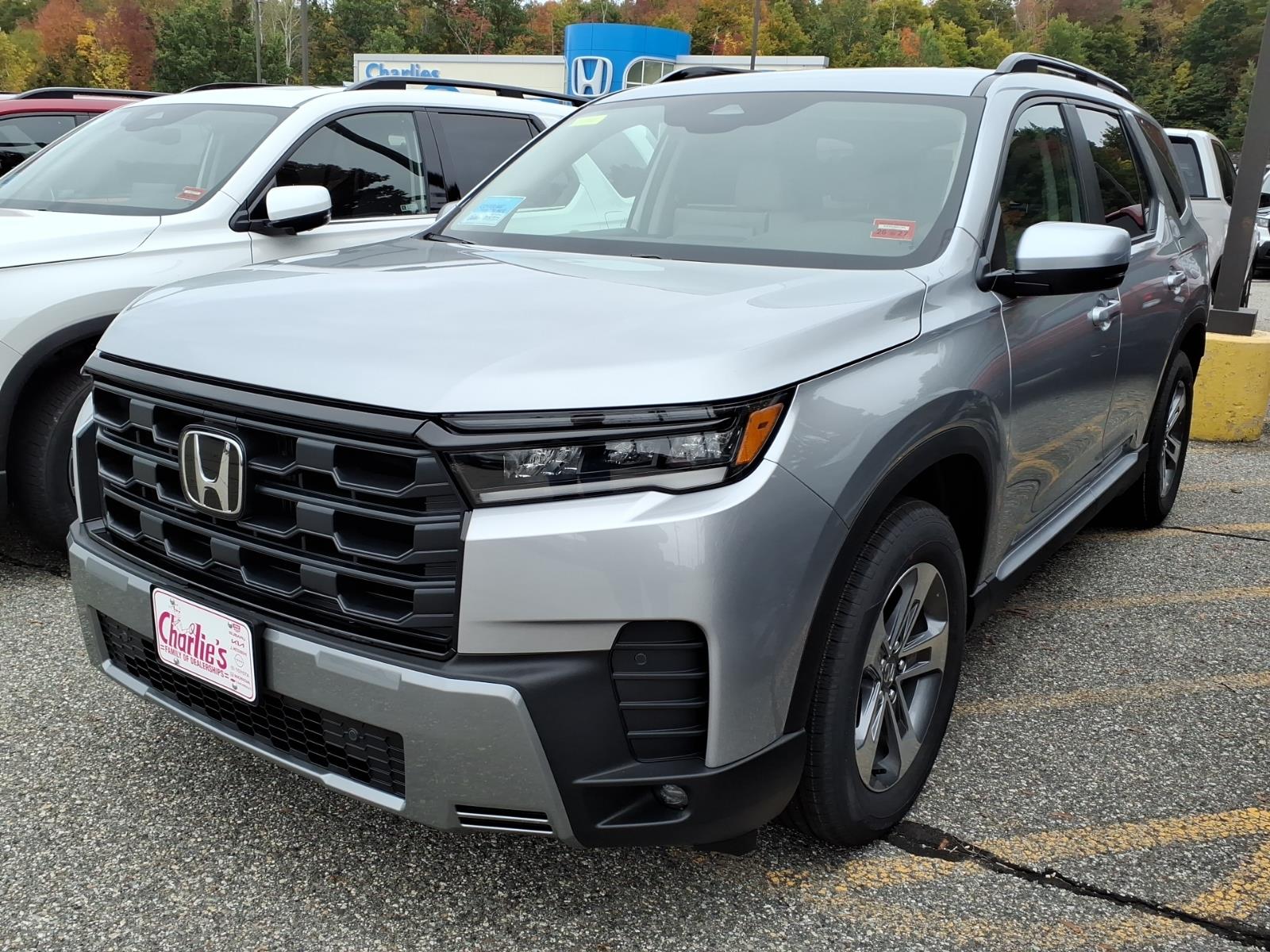 Solar Silver 2026 Honda Pilot SUV / Crossover All-Wheel Drive Automatic