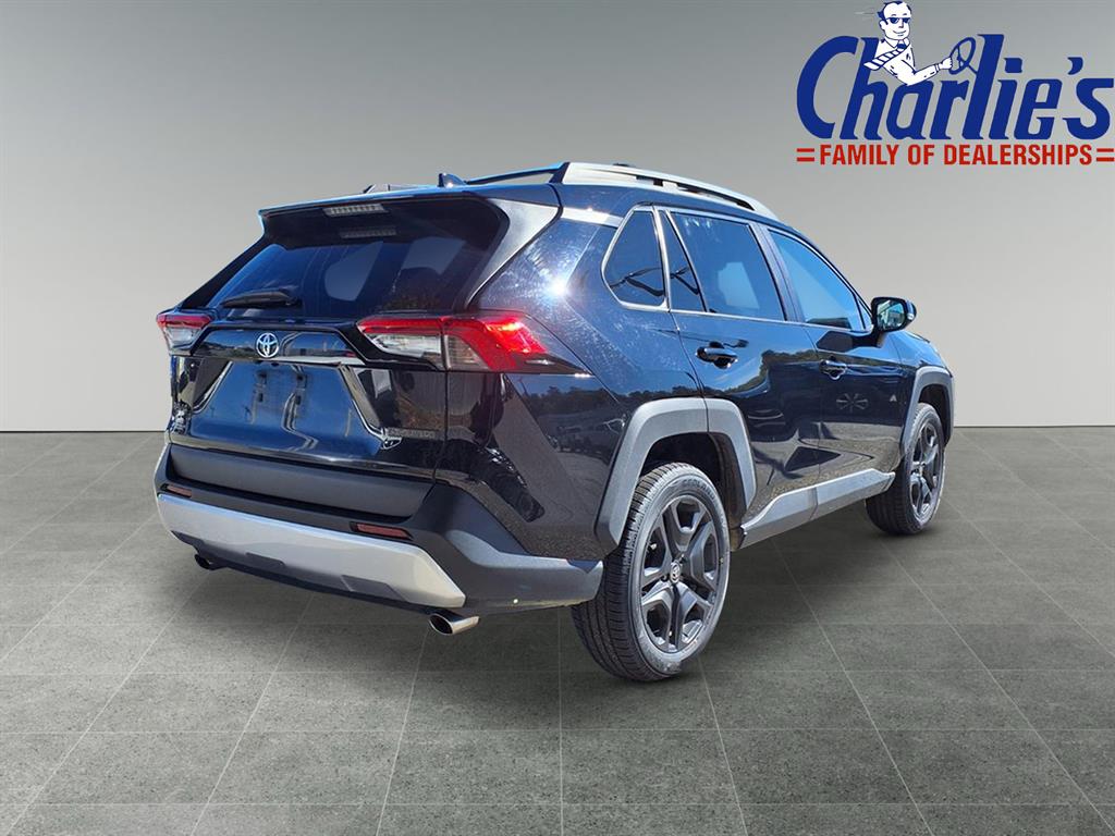 2022 Toyota RAV4 Adventure photo 3