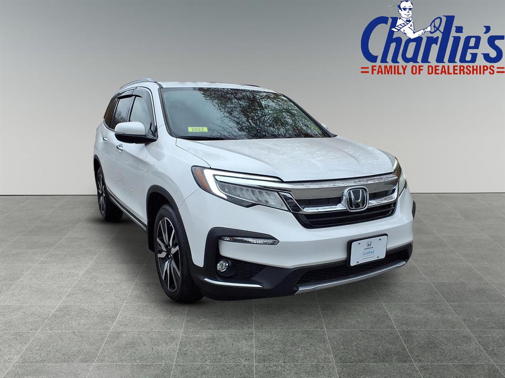 2022 Honda Pilot Touring photo 3