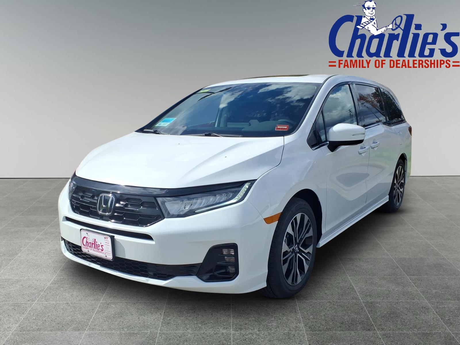 2027 Honda Odyssey Elite Van Passenger 10 speed automatic