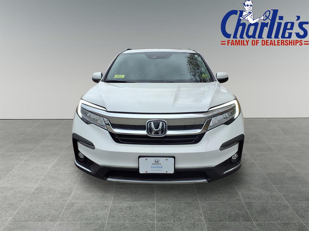 2022 Honda Pilot Touring photo 2