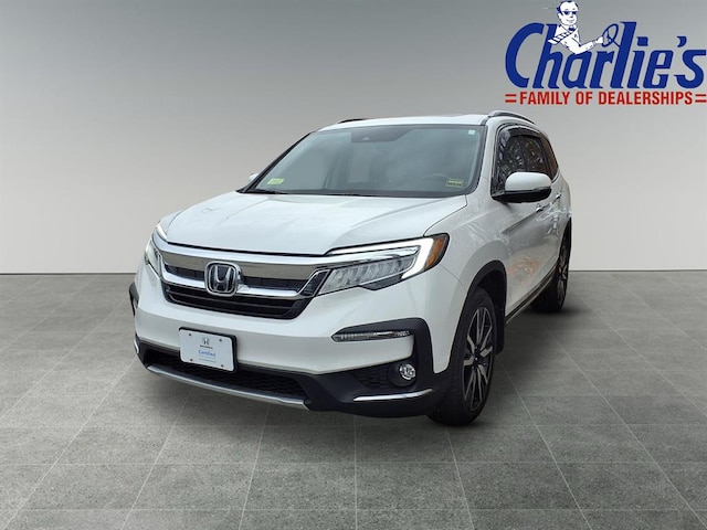 2022 Honda Pilot Touring 7 Passenger SUV 9 speed automatic