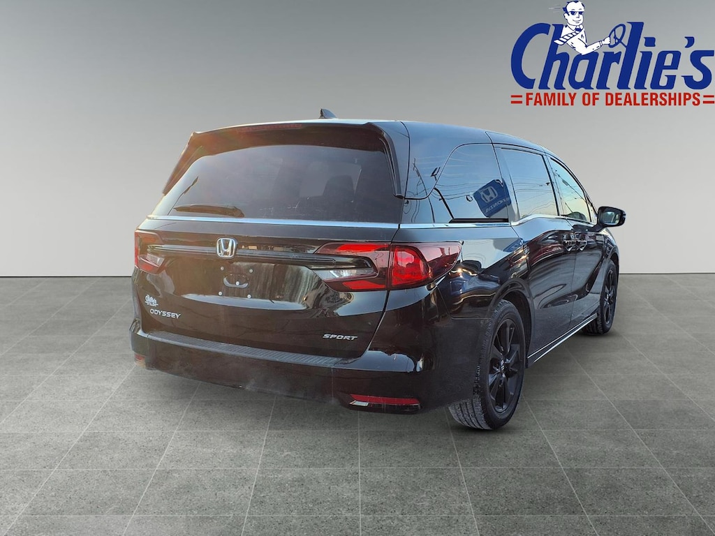 Used 2024 Honda Odyssey Sport Van