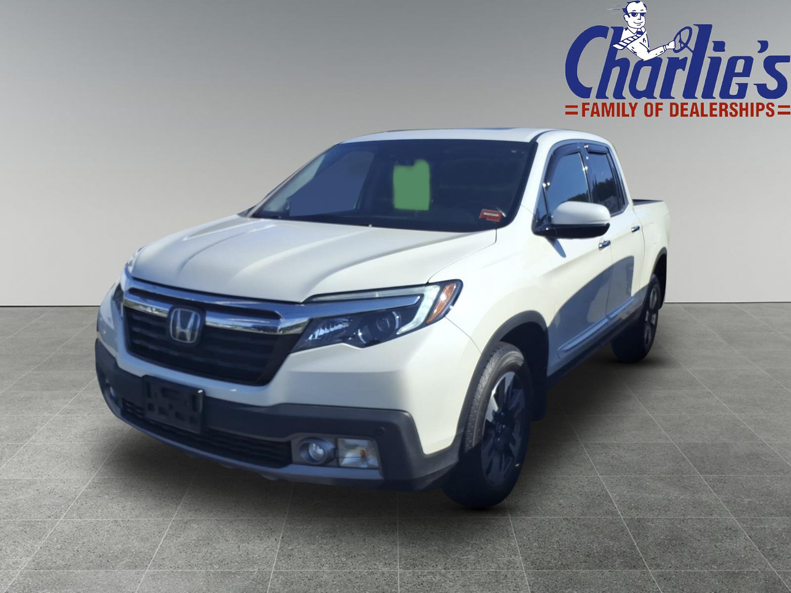 White 2018 Honda Ridgeline Pickup Truck All-Wheel Drive 6-Speed Automatic