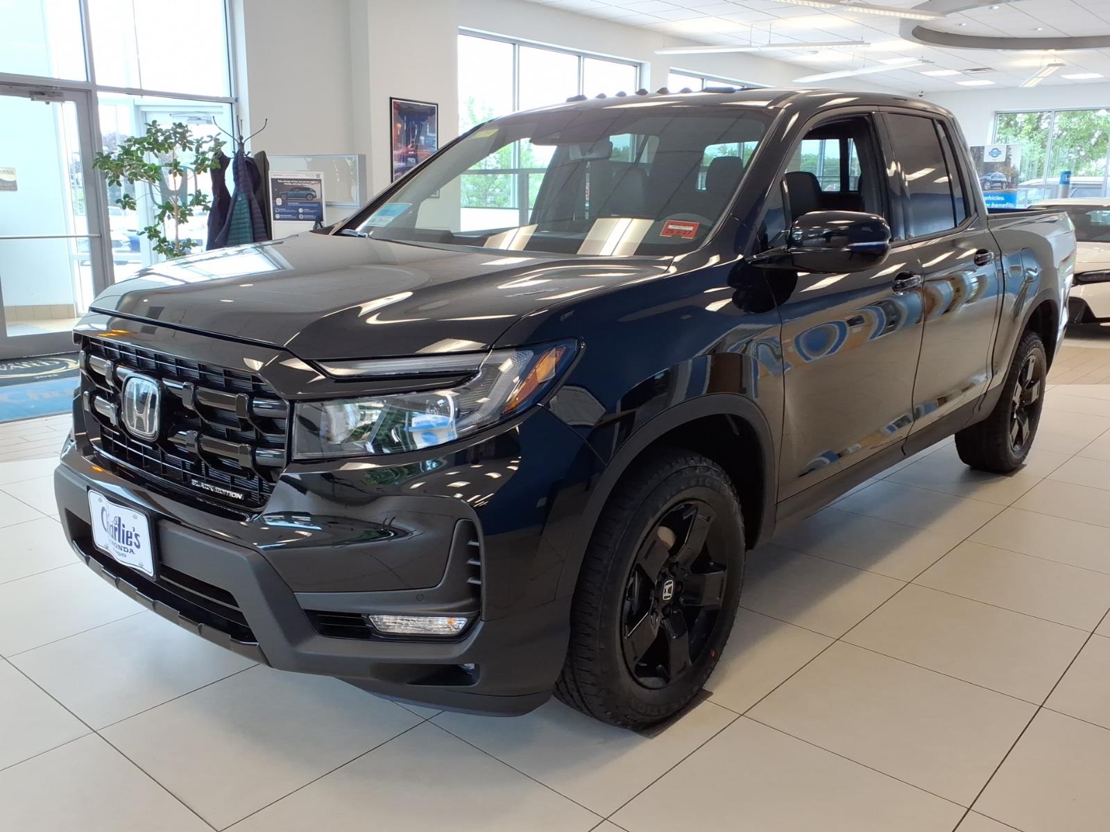 Crystal Black Pearl 2026 Honda Ridgeline Pickup Truck All-Wheel Drive 9-Speed Automatic