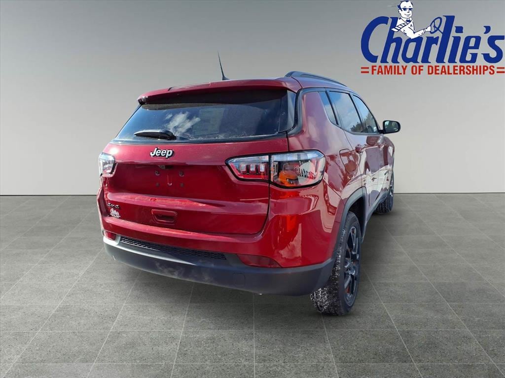 New 2025 Jeep Compass LATITUDE 4X4 Sport Utility