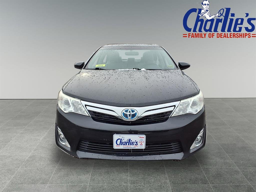 Used 2014 Toyota Camry Hybrid XLE XLE Sedan